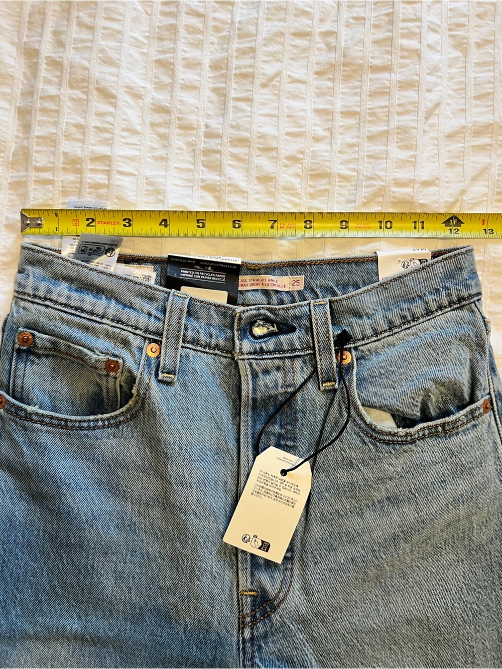 Levi’s Ribcage Straight Jeans - Picture 5 of 5
